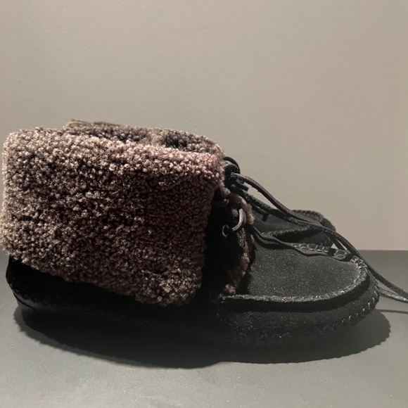 Tory Burch cozy fur boots womens size 9 - Picture 3 of 6